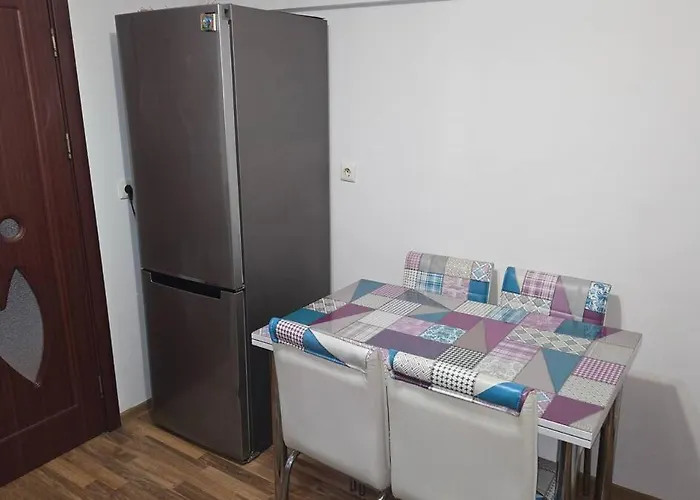 Noah クラヨーヴァ