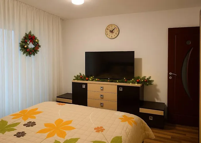 アパート Noah クラヨーヴァ